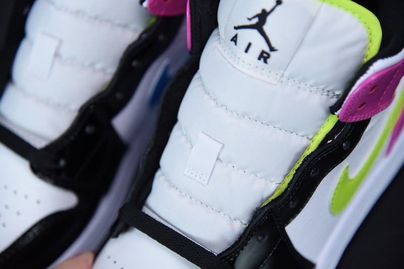 AIR JORDAN 1 MID SE GS