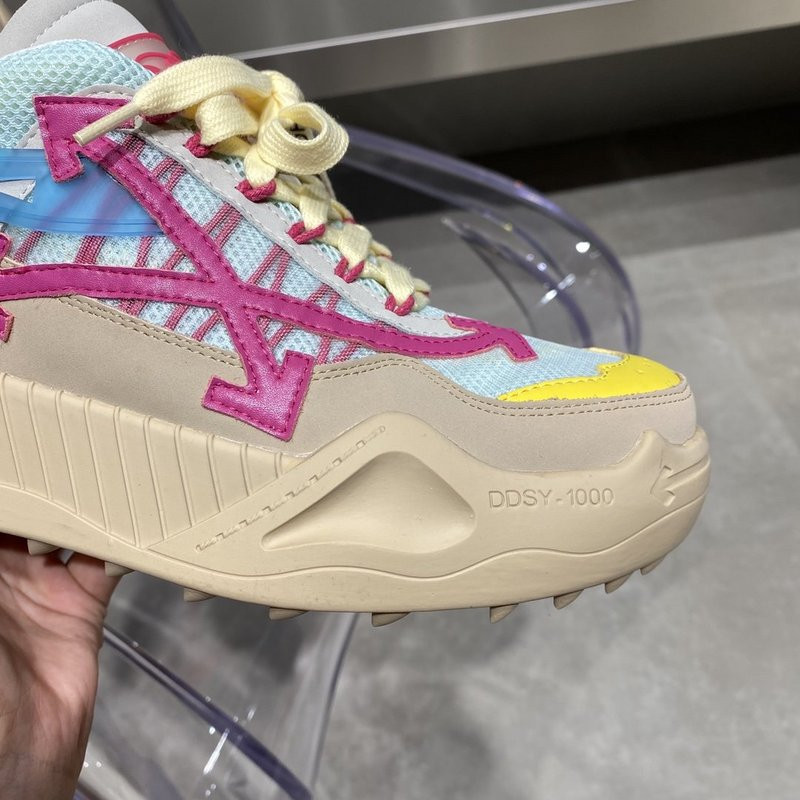 OF C/O ODSY-1000 SNEAKER