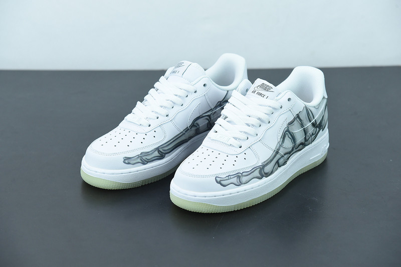 NIKE AIR FORCE 1 LOW SKELETON HALLOWEEN (2018) BQ7541-100