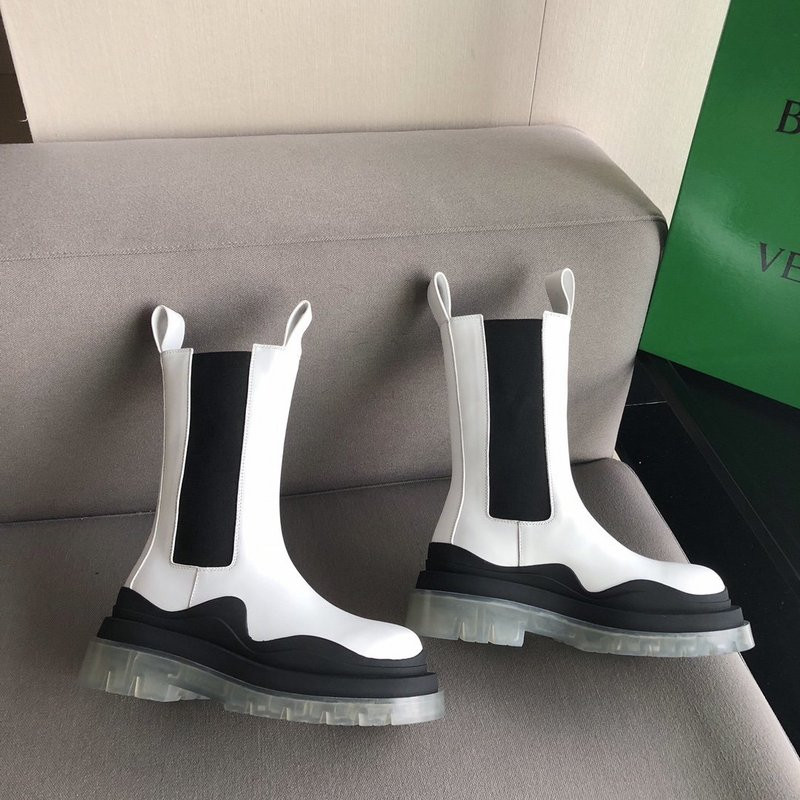 BOTTEGA VENETA SNEAKER