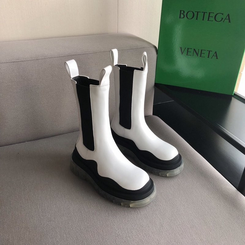 BOTTEGA VENETA SNEAKER