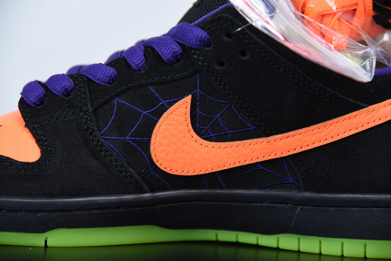 NIKE SB DUNK LOW NIGHT OF MISCHIEF BQ6817-006