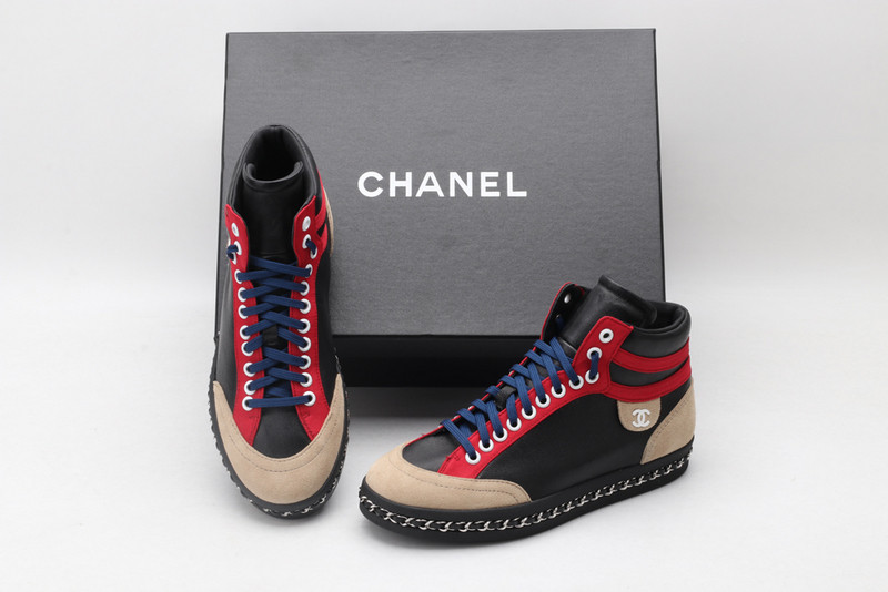 Chanel Sneaker