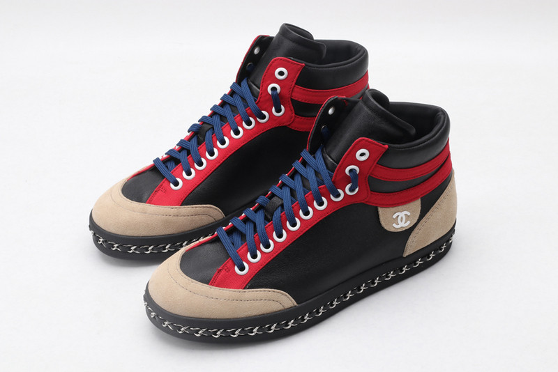 Chanel Sneaker