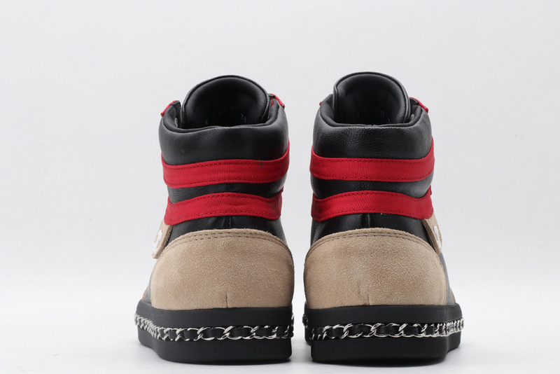 Chanel Sneaker
