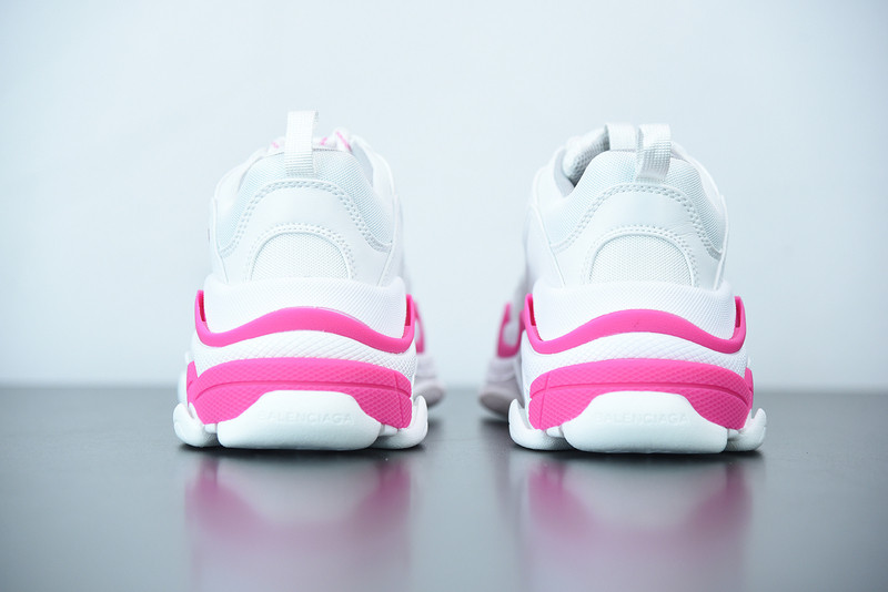 BC TRIPLE S TRAINER 536737 W0901 8101