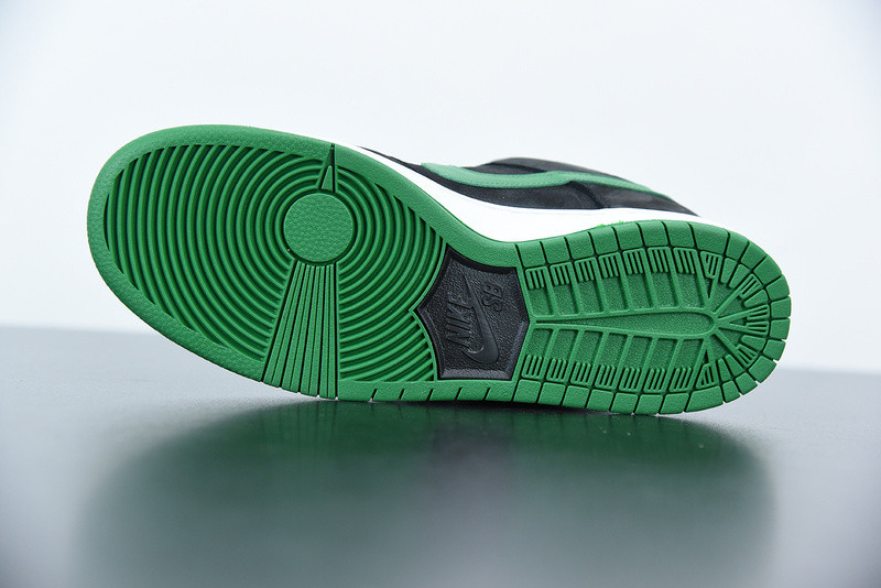 NIKE SB DUNK LOW PRO SB 