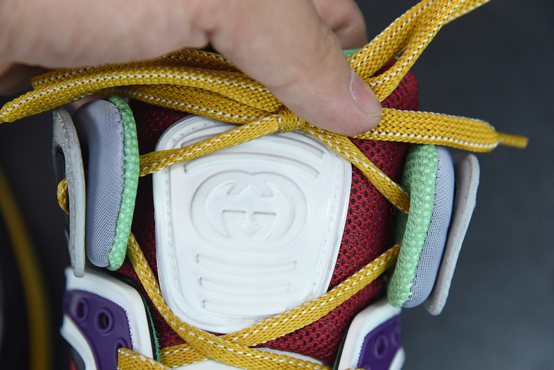 G*u*i sneaker