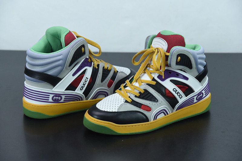 G*u*i sneaker
