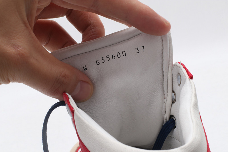 Chanel Sneaker