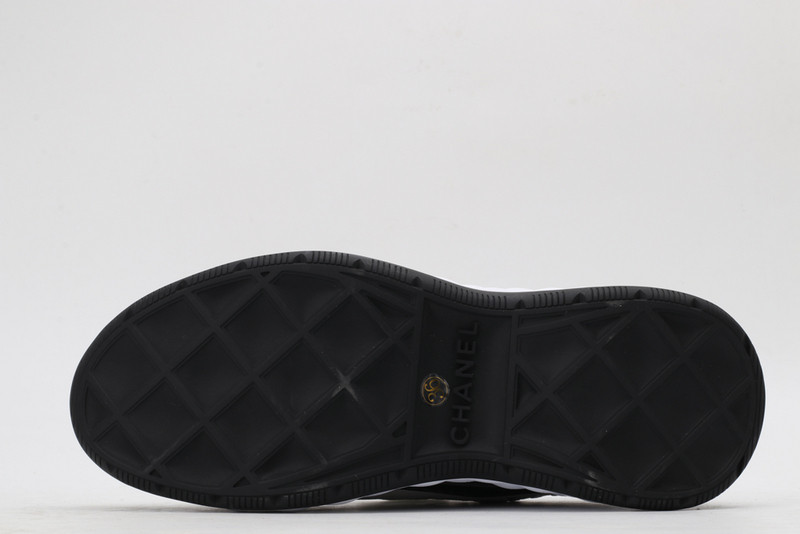 Chanel Sneaker