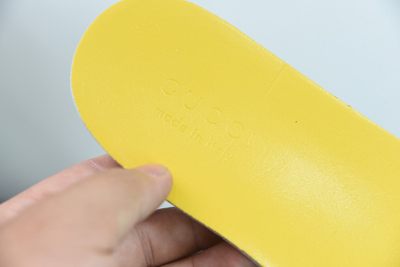 G*u*i sneaker