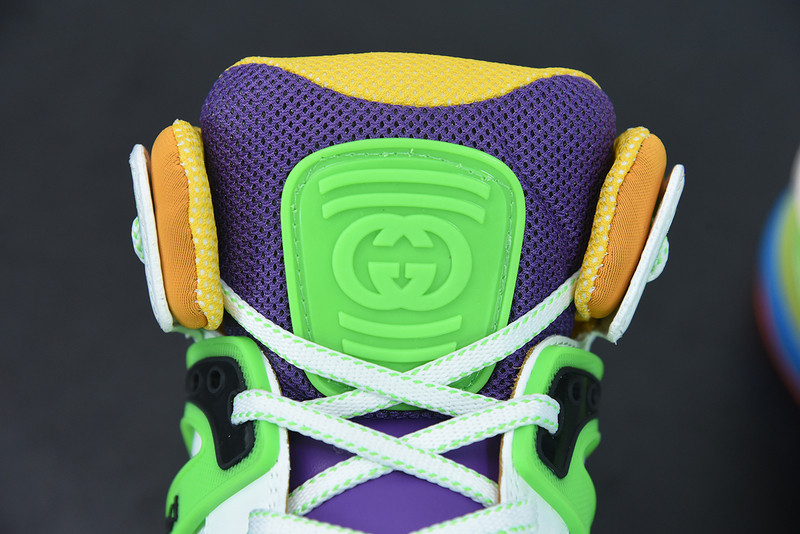 G*u*i sneaker