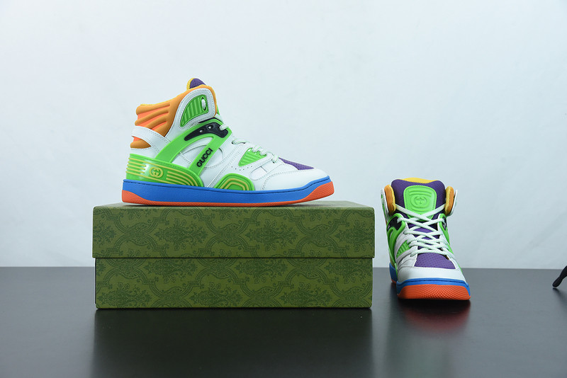 G*u*i sneaker