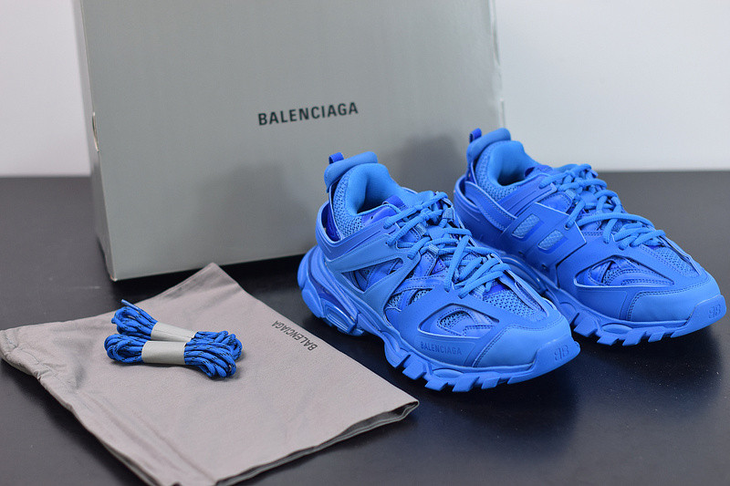 BC TRACK SNEAKER