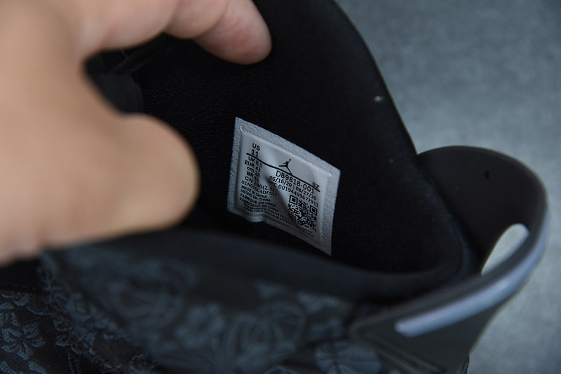 AIR JORDAN 6 “SINGLES DAY” DB9818-001