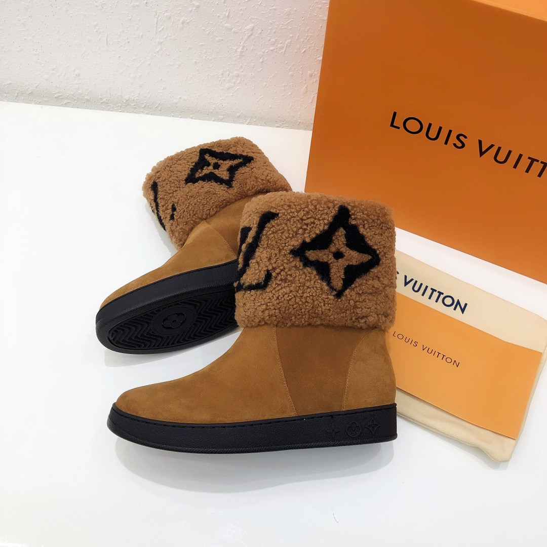LVT BOOTS
