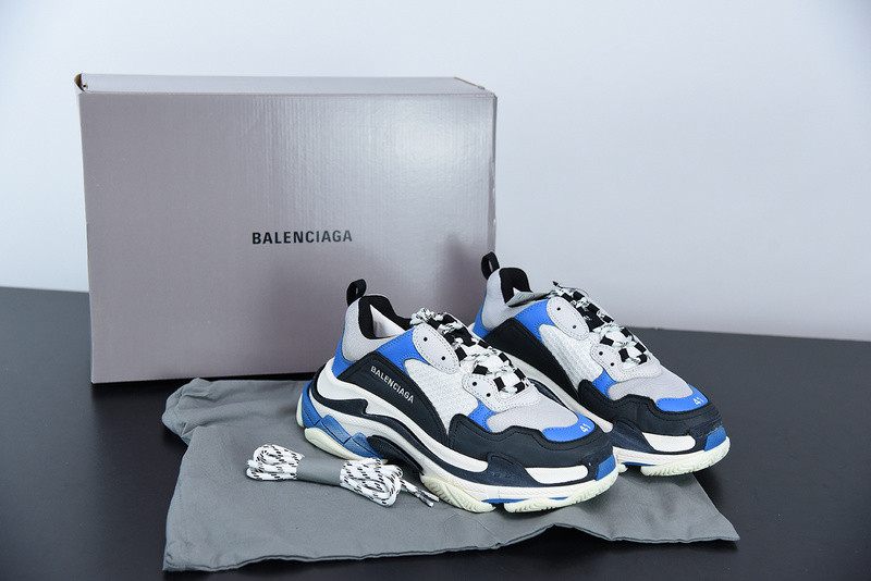 BC TRIPLE S TRAINER  536737 W09OH 1007
