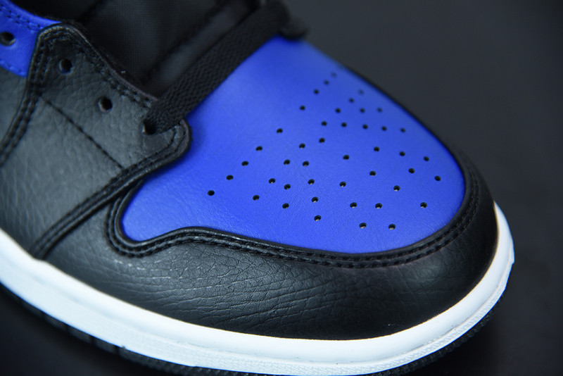 AIR JORDAN 1 MID “HYPER  ROYAL” 554724-077