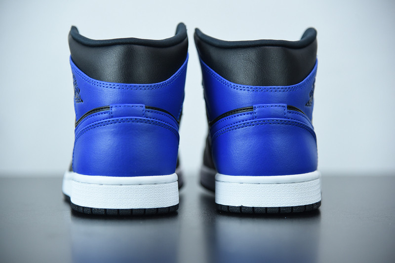 AIR JORDAN 1 MID “HYPER  ROYAL” 554724-077