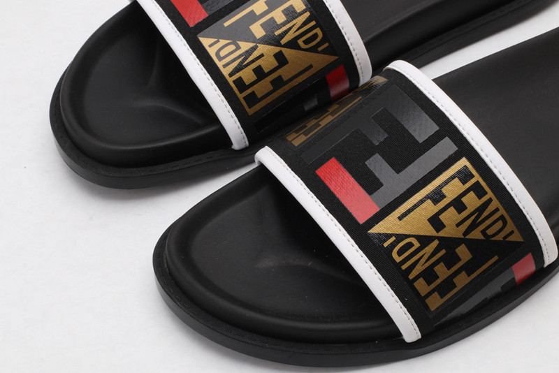 FENDI SLIDE