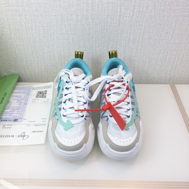 OF C/O ODSY-1000 SNEAKER