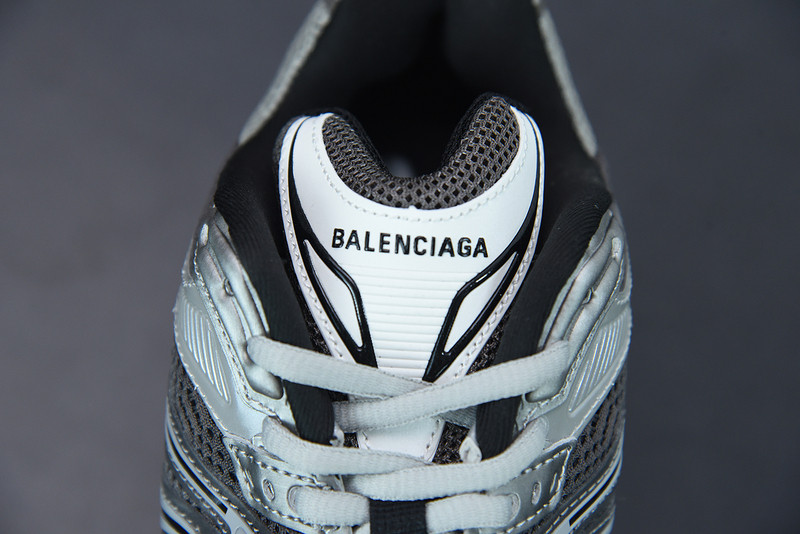 BC X-PANDER 6.0 TRAINER 653870 W2RA3 1212