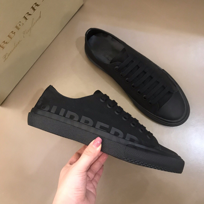 Burberry Sneaker