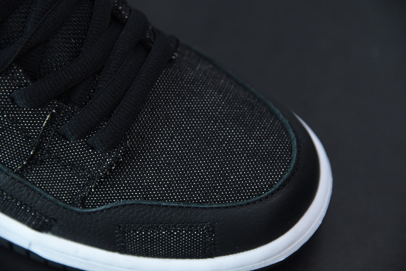 NIKE SB DUNK LOW WASTED YOUTH DD8386-001