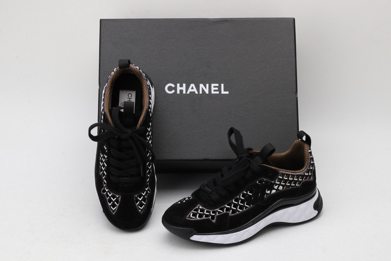 Chanel Sneaker