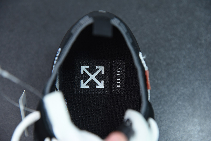 NIKE AIR VAPORMAX FK "OF" AA3831-001