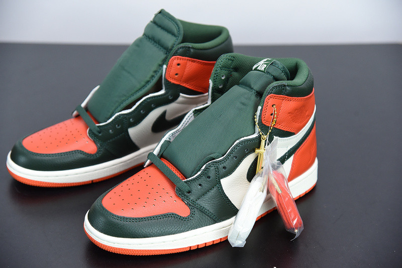 AIR JORDAN 1 RETRO HIGH OG-SF "SOLEFLY" AV3905-138