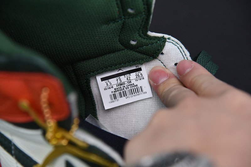 AIR JORDAN 1 RETRO HIGH OG-SF "SOLEFLY" AV3905-138