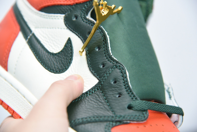 AIR JORDAN 1 RETRO HIGH OG-SF "SOLEFLY" AV3905-138