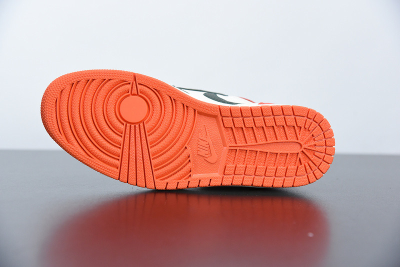 AIR JORDAN 1 RETRO HIGH OG-SF "SOLEFLY" AV3905-138