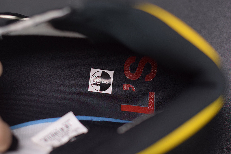 AIR JORDAN 1 RETRO HIGH OG NRG "NOT FOR RESALE" 861428-107