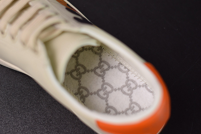 G*u*i ace embroidered low-top sneaker