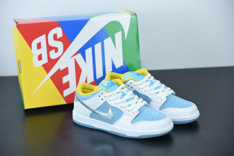 FTC NIKE SB DUNK LOW DH7687-400