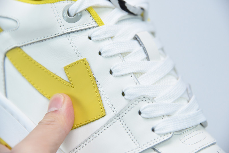 OF™ C/O VIRGIL ABLOH OUT OF OFFICE LOW-TOP LEATHER SNEAKERS ‘OOO“