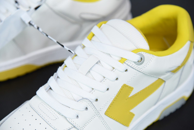 OF™ C/O VIRGIL ABLOH OUT OF OFFICE LOW-TOP LEATHER SNEAKERS ‘OOO“