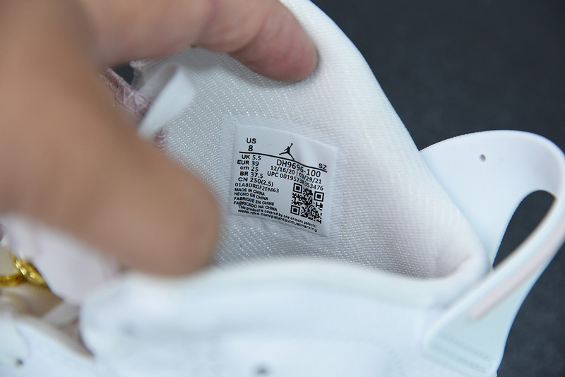 AIR JORDAN 6 “GOLD HOOPS” DH9696-100