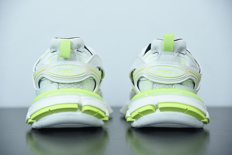 BC TRACK SNEAKER
