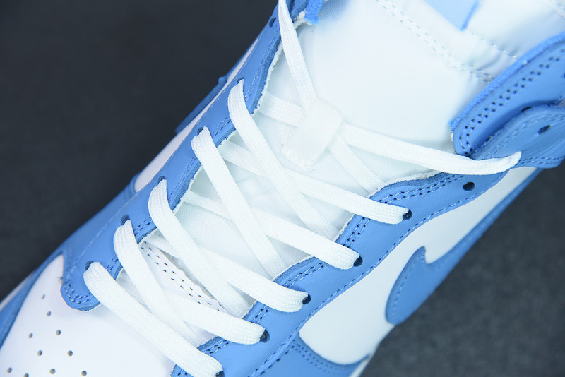 NIKE SB DUNK HIGH “ALUMINUM” DD1869-107