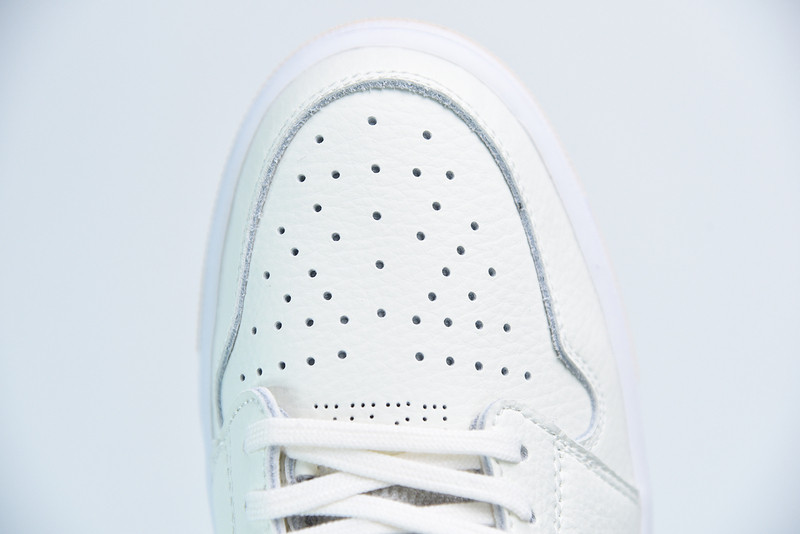 AIR JORDAN 1 HIGH ZOOM AIR CMFT PEARL WHITE CT0979-107