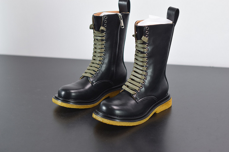 BOTTEGA VENETA SNEAKER