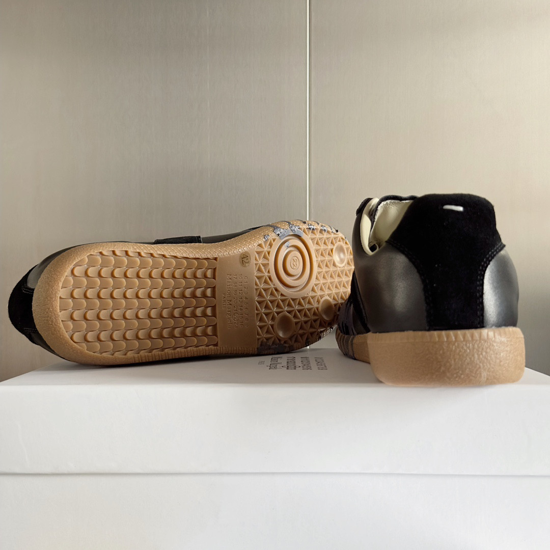 ma*s*n Ma*i*la sneaker