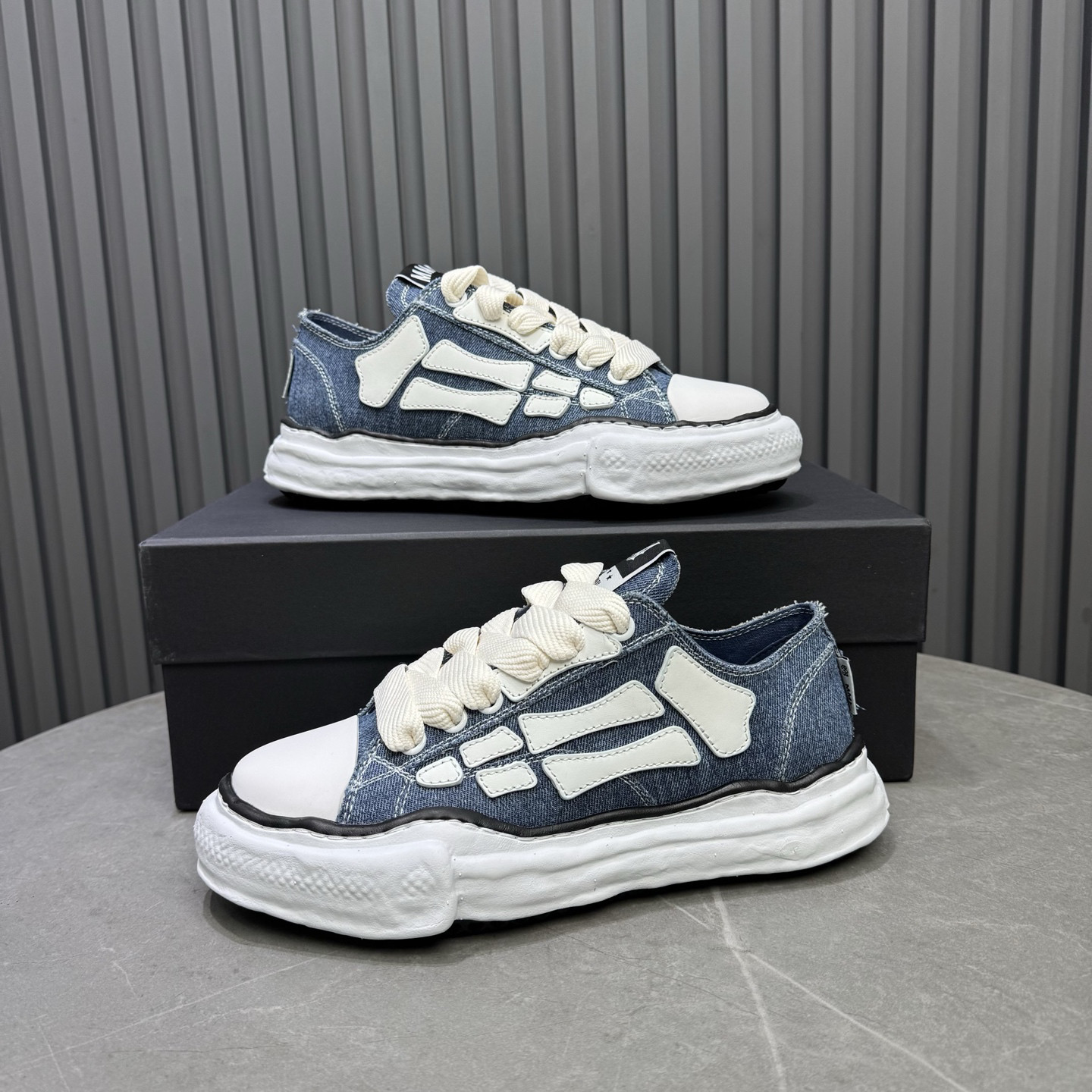 SKEL-TOP LOW SNEAKERS