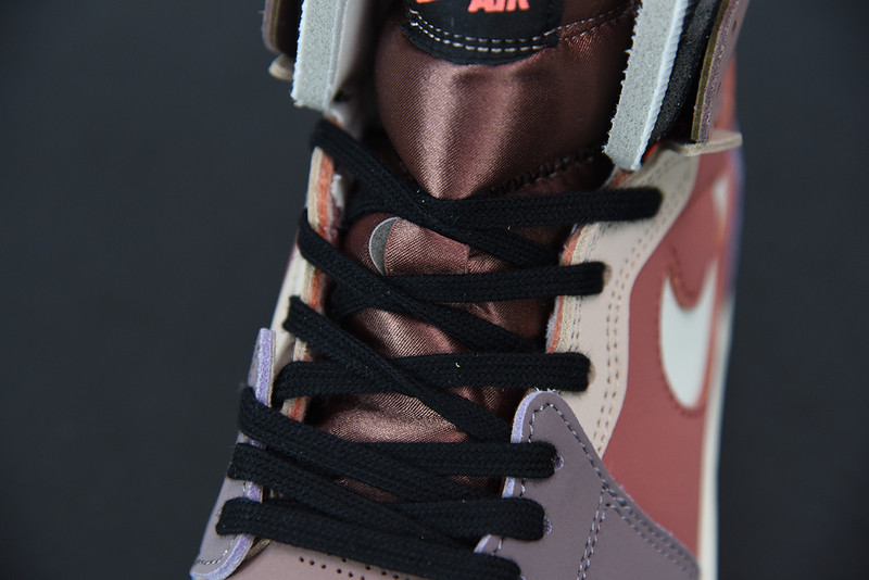 AIR JORDAN 1 HIGH ZOOM CMFT CANYON RUST CT0979-602