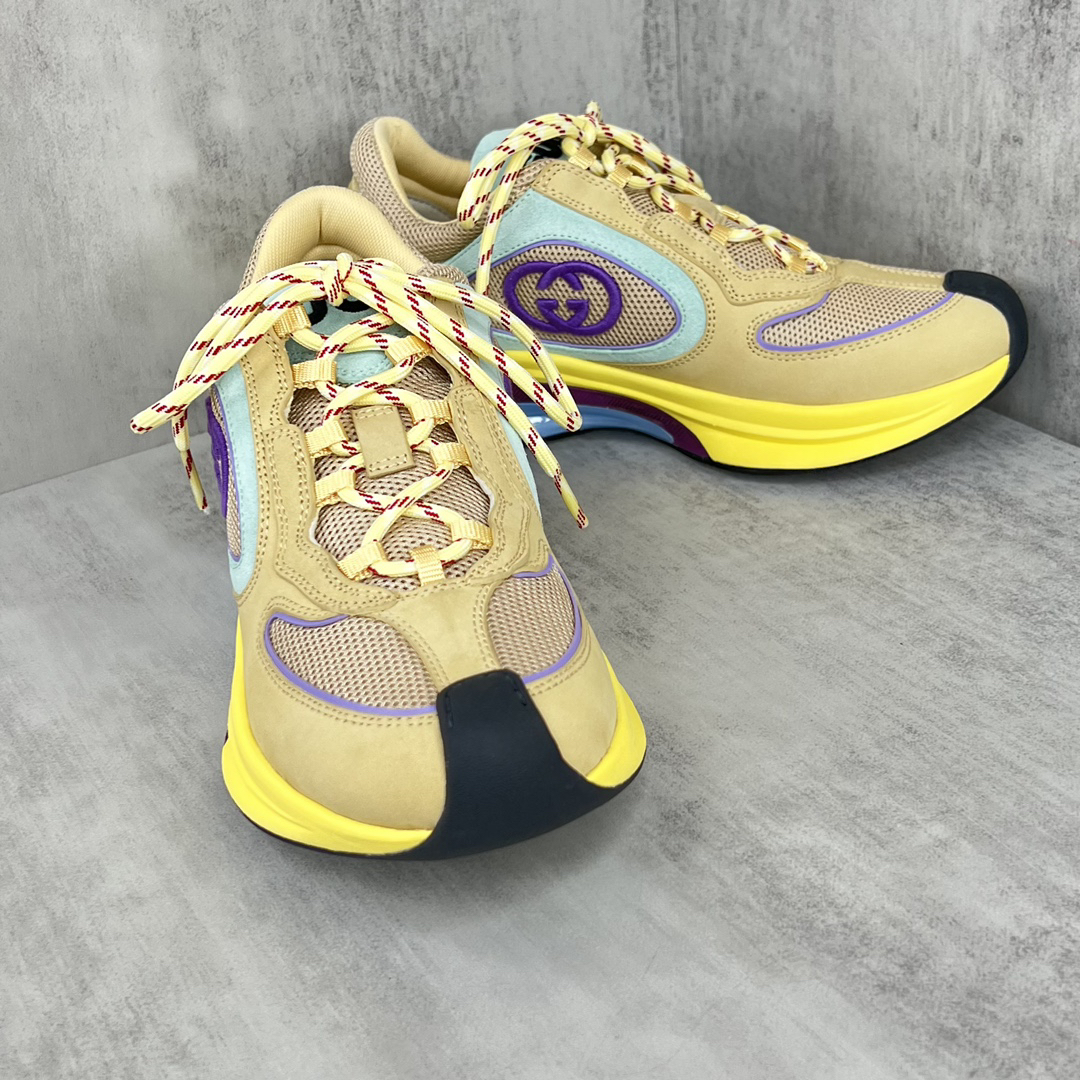 G*u*i sneaker
