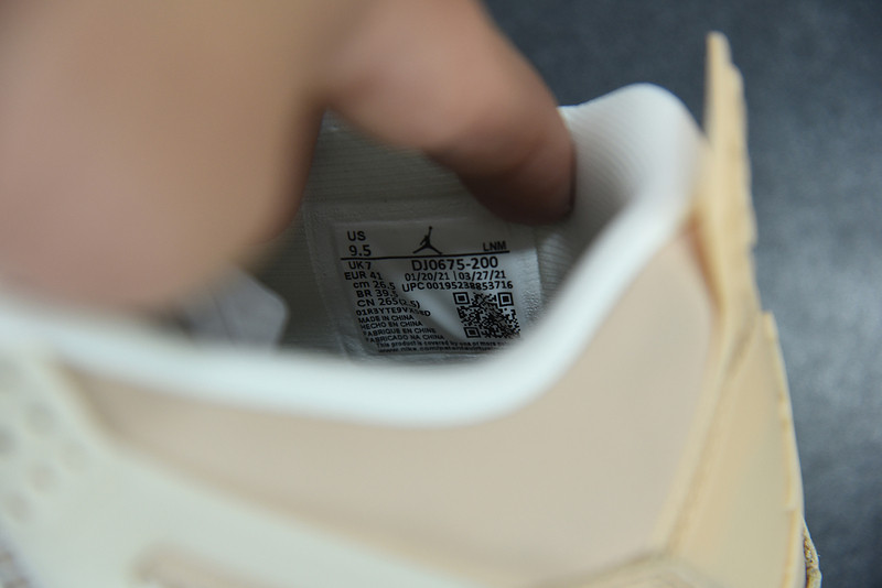AIR JORDAN 4 WMNS “SHIMMER” DJ0675-200